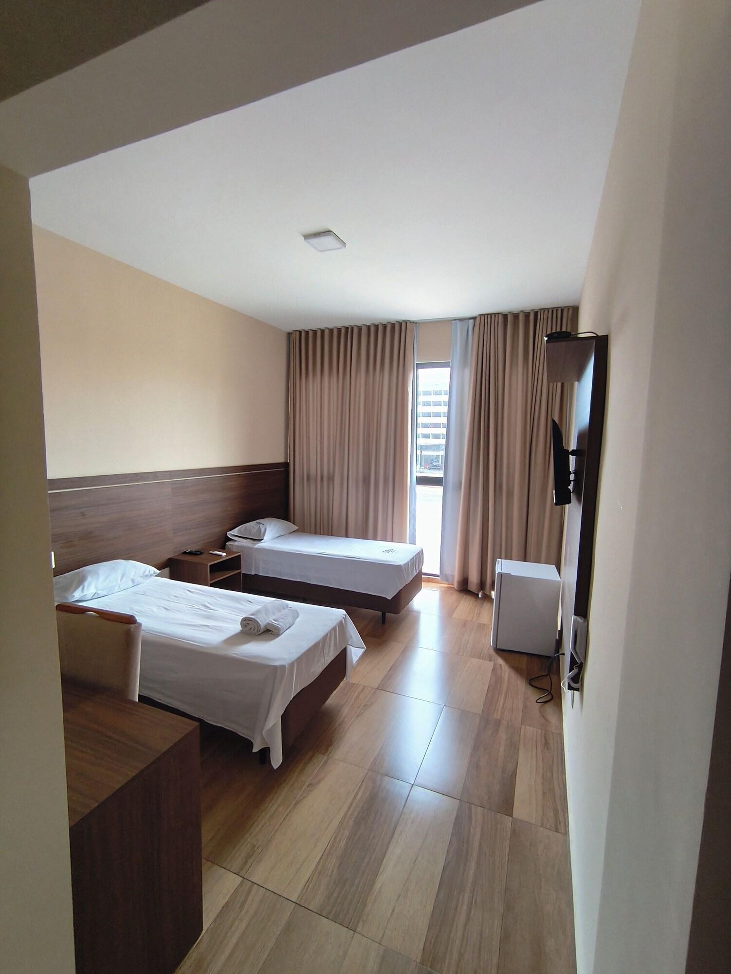 Varios Hotel Colibri