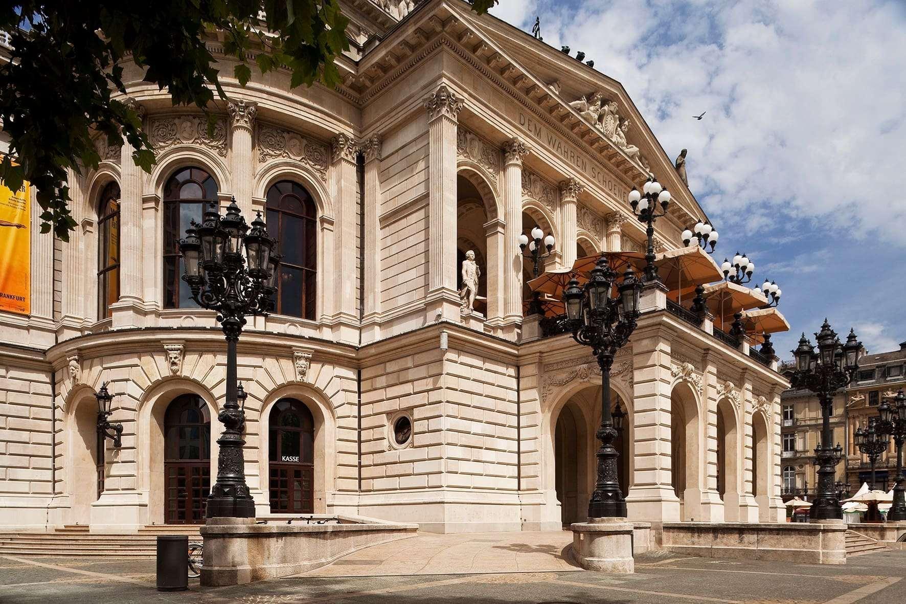 Vista Exterior INNSiDE by Meliá Frankfurt Eurotheum