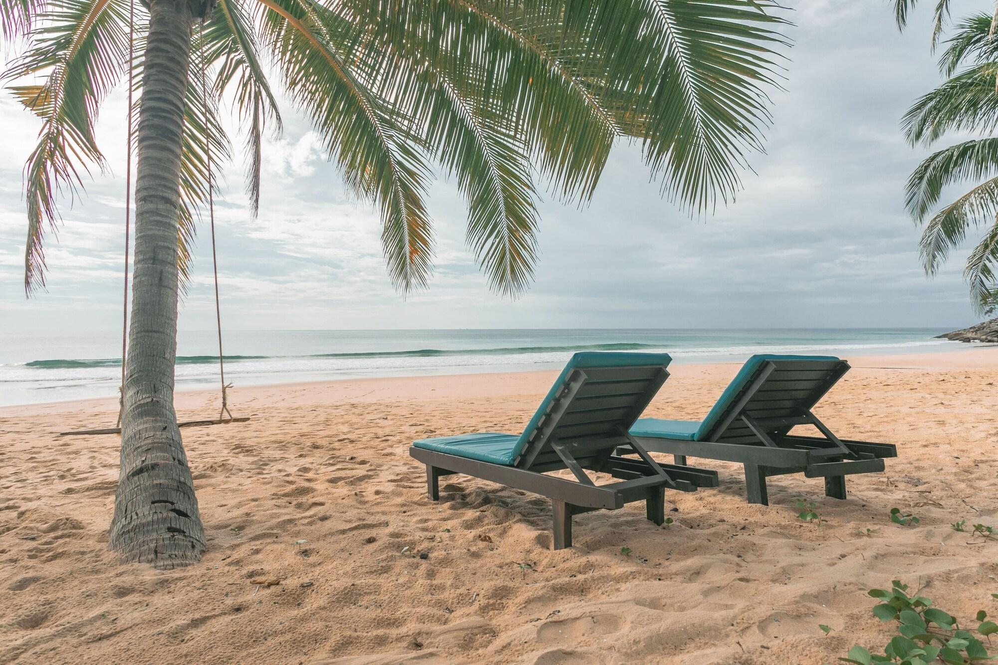 Playa Andaman White Beach Resort