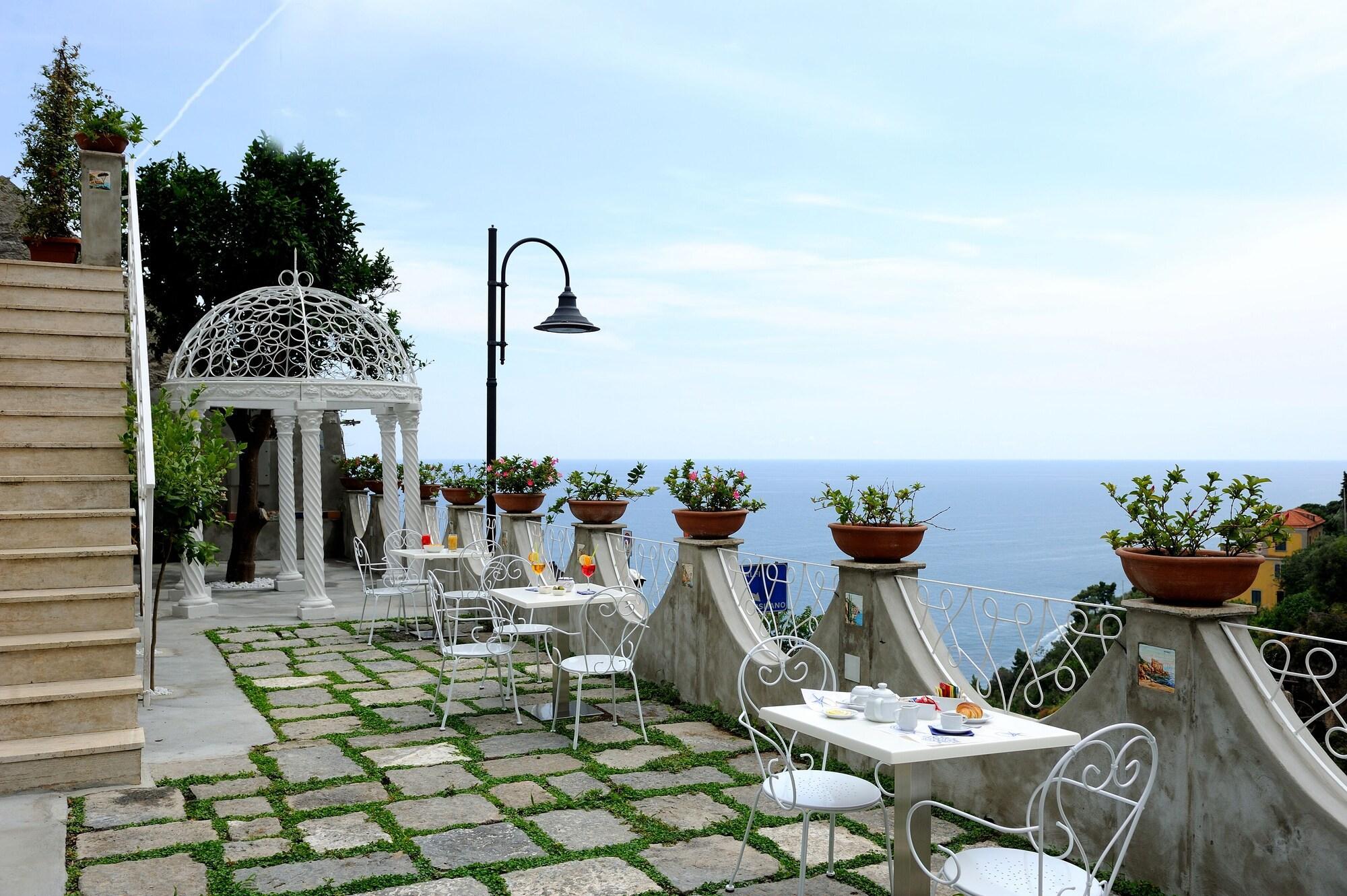 Vista Exterior Villa Guarracino Amalfi