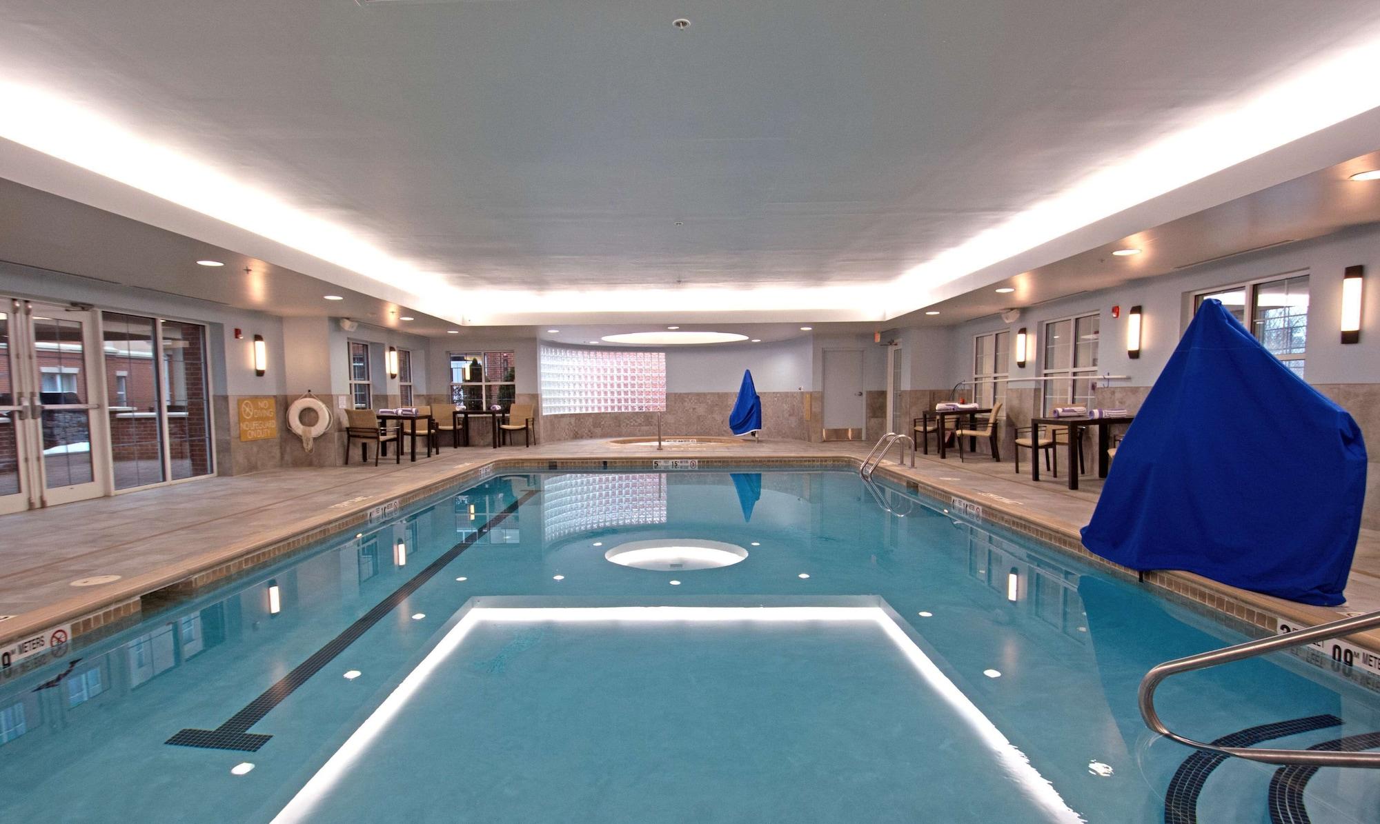 Gimnasio Homewood Suites by Hilton Albany