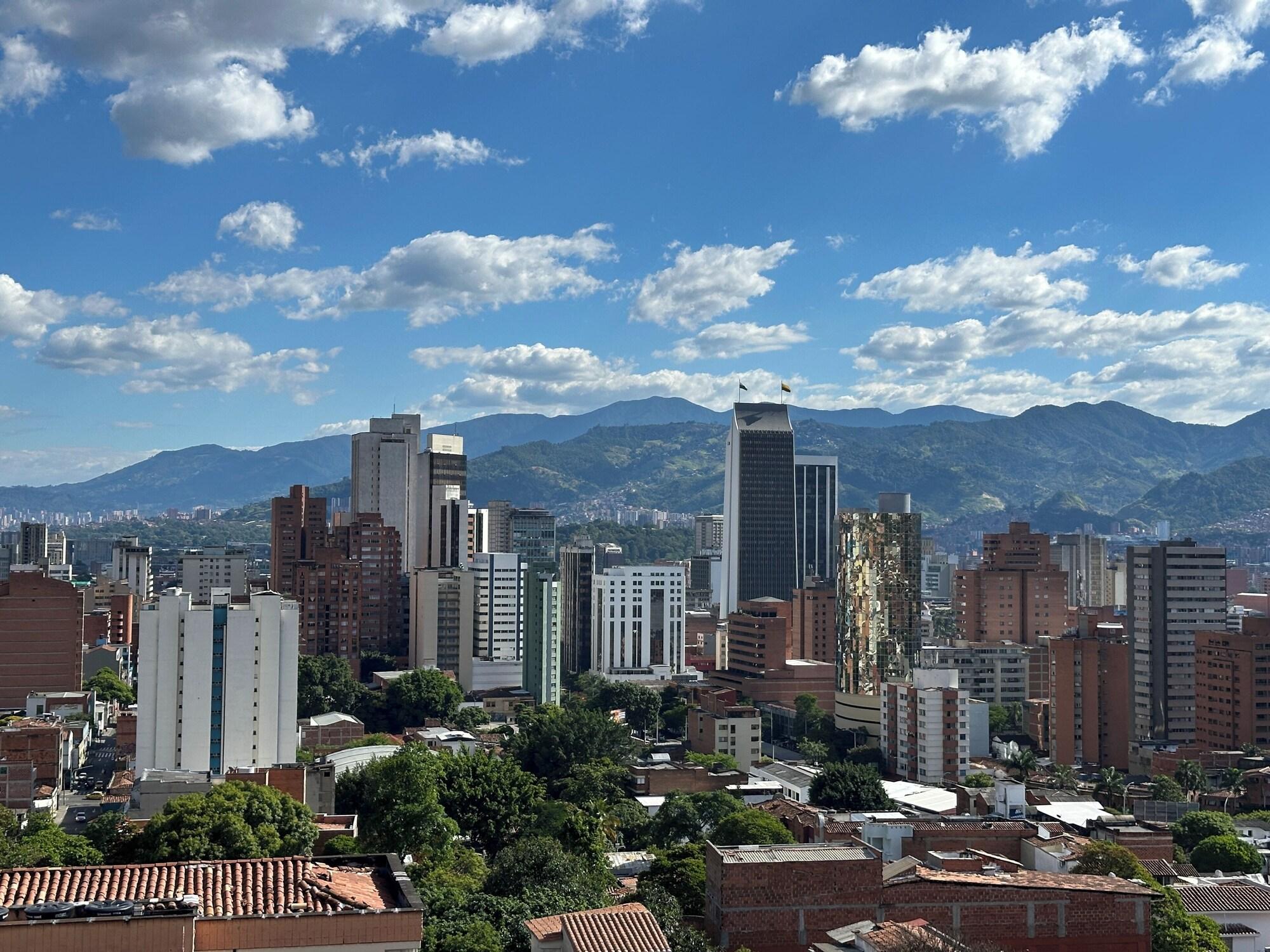 Varios Hotel Moore 45