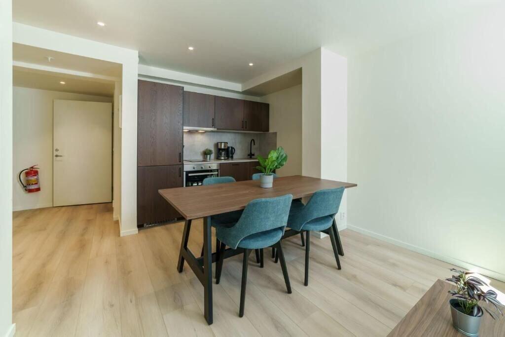 Restaurant MAYA Apartments - Carl Berner