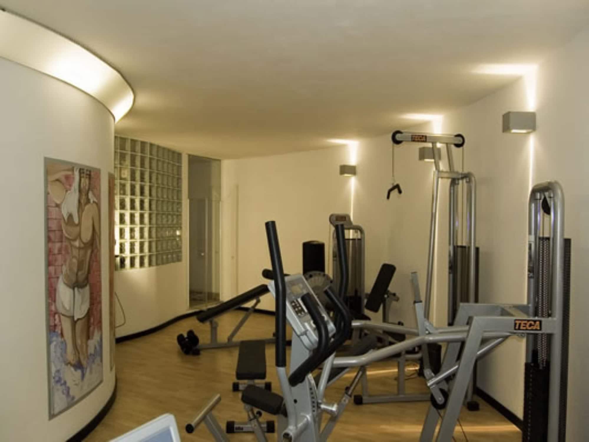 Gimnasio Hotel Forum