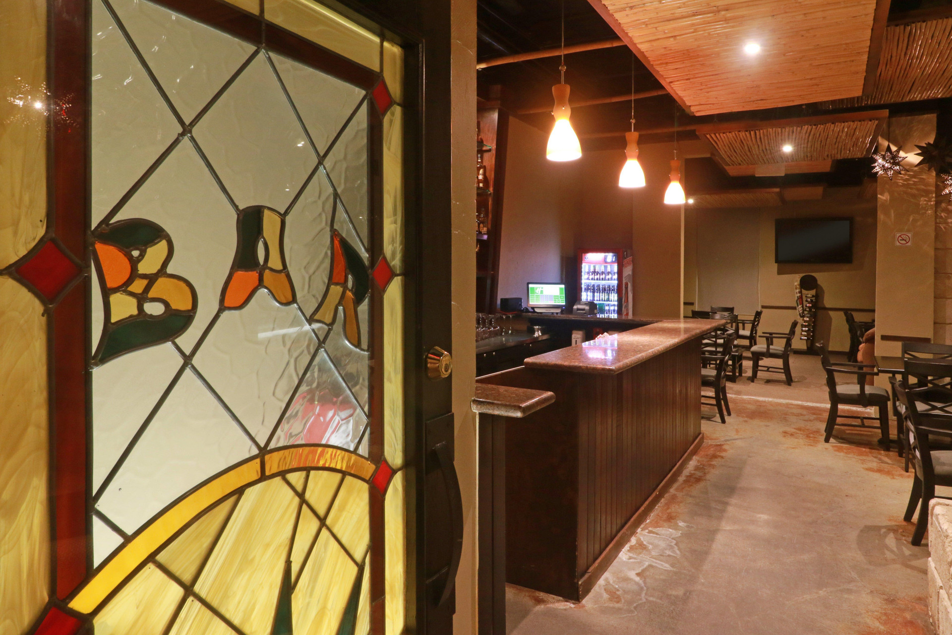 Bar/Salón Holiday Inn Reynosa Industrial Poniente by IHG