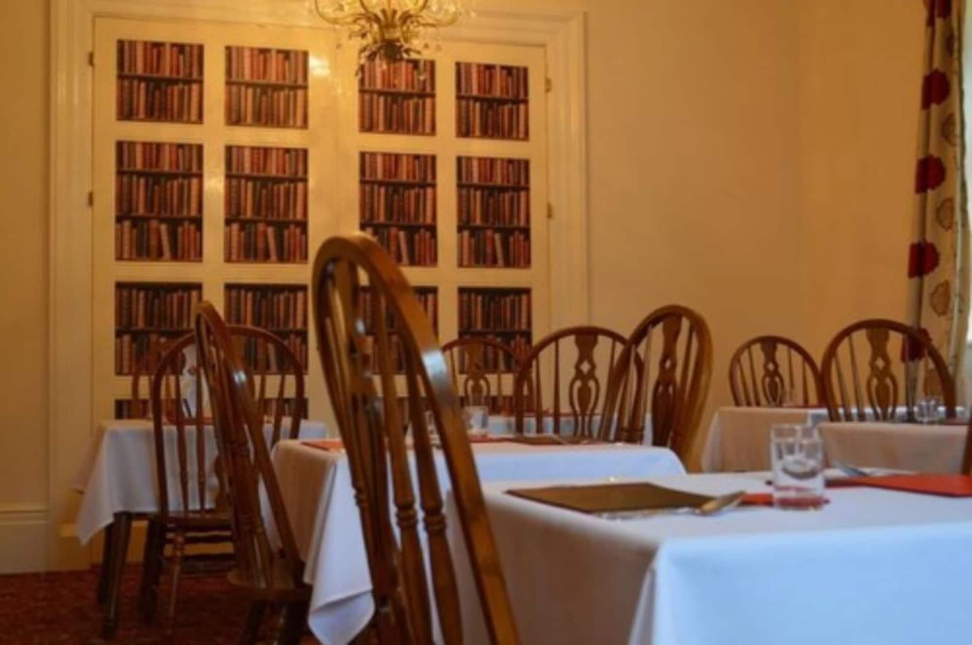 Centro de Negocios The Grange Court Hotel