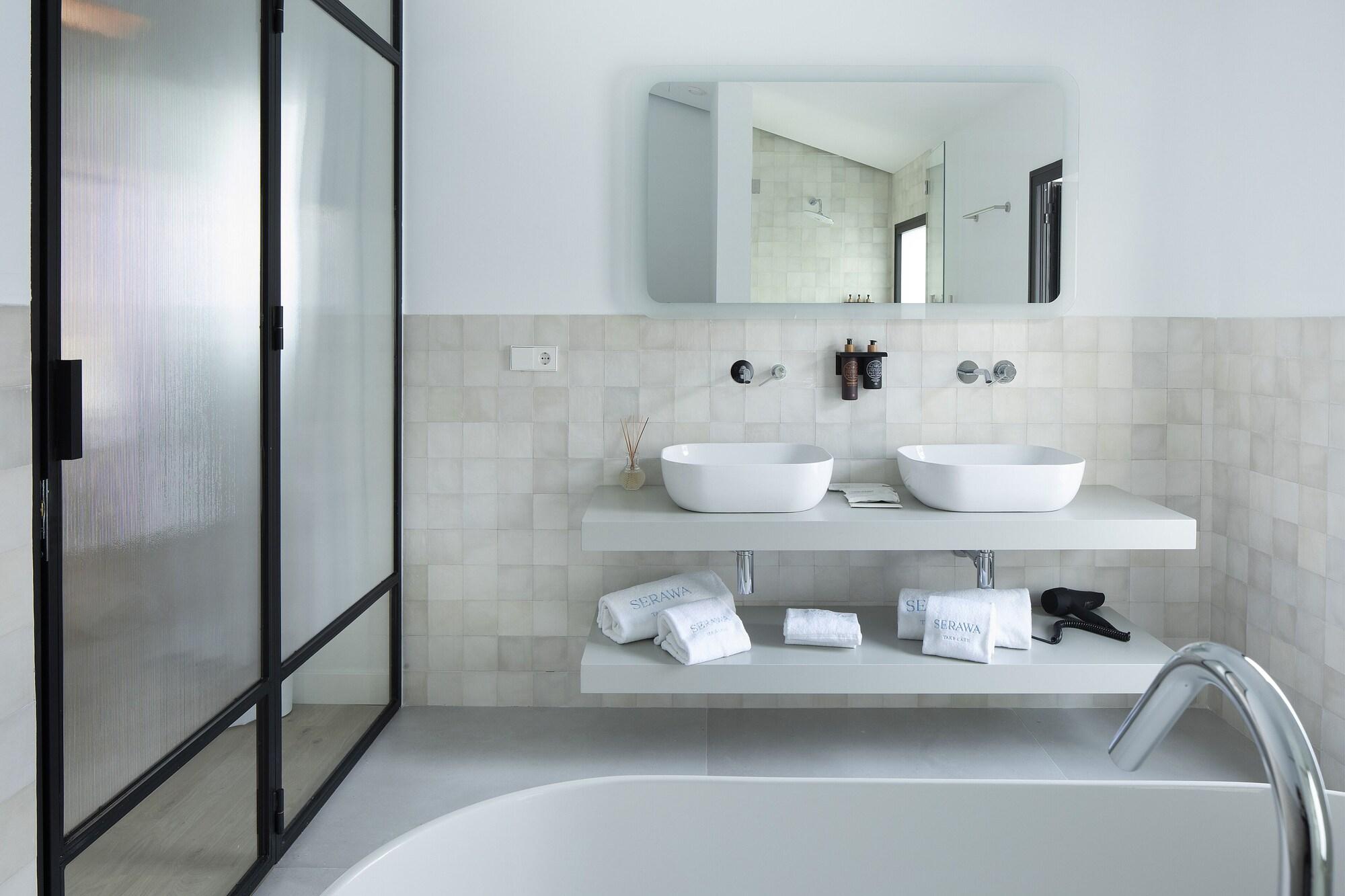 Equipamiento de Habitación Hotel Serawa Alicante