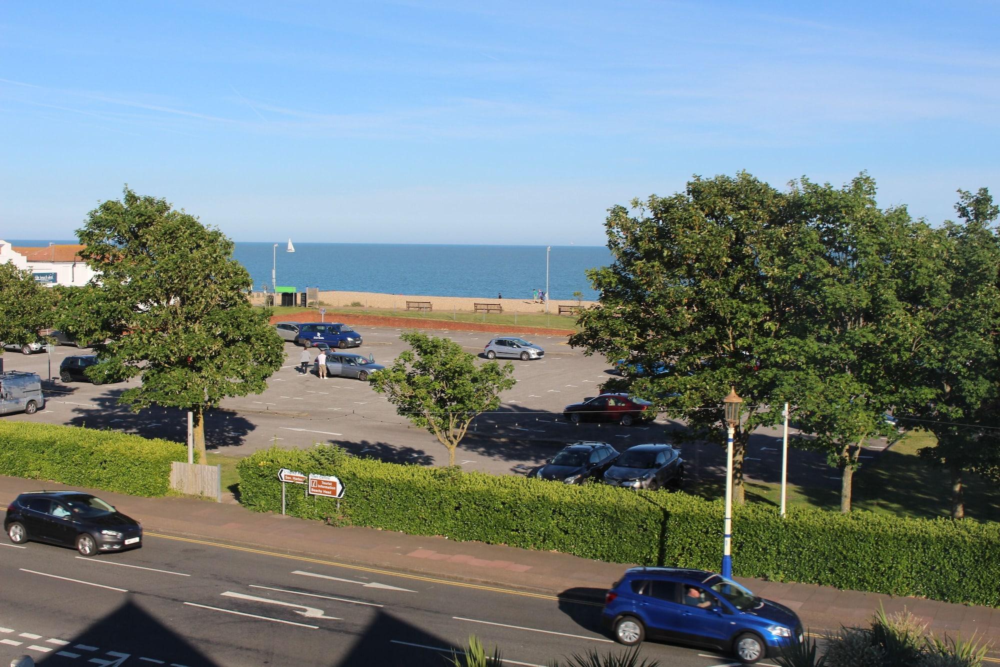 Varios Beamsley Lodge