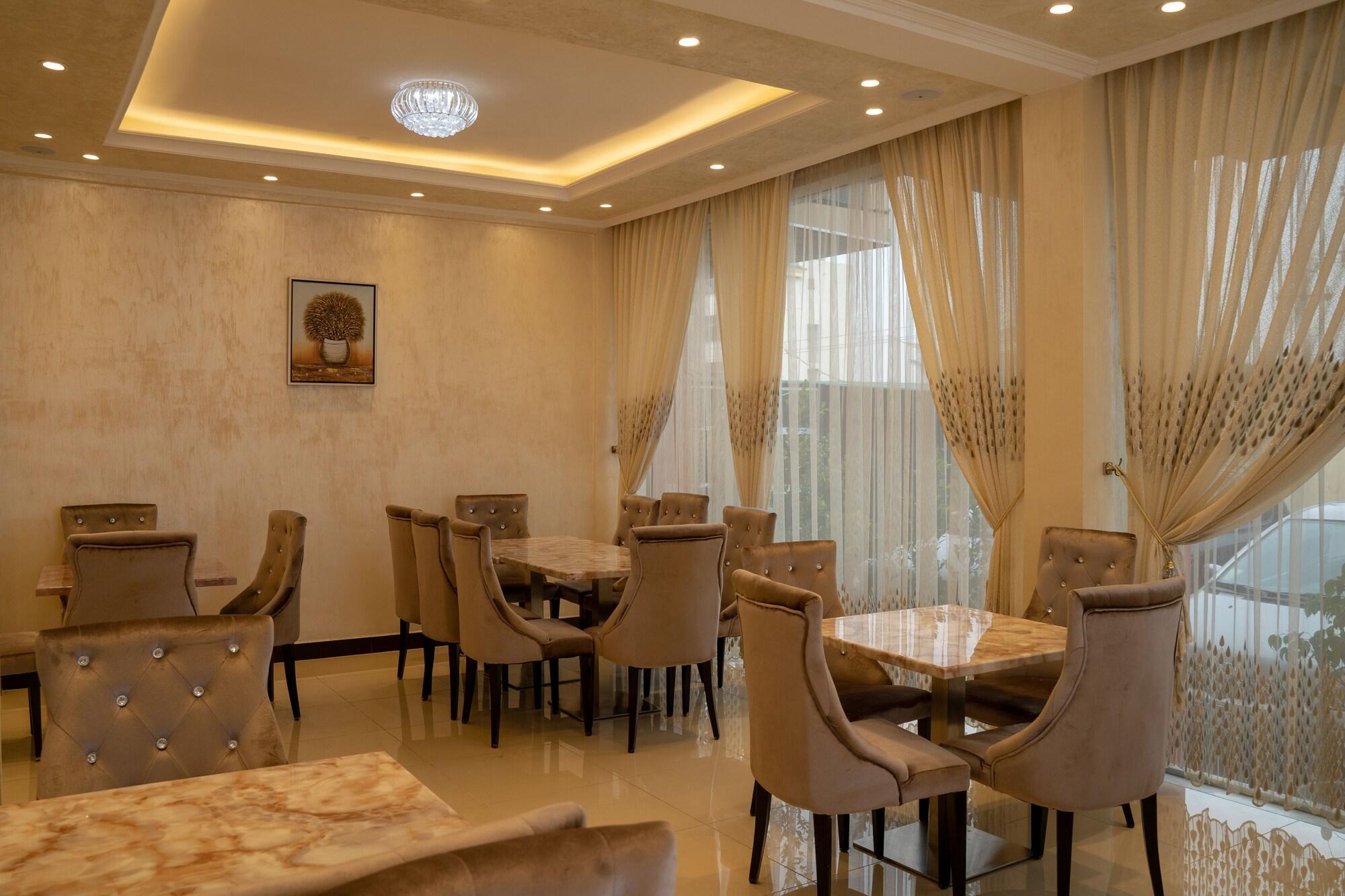 Restaurant FENAST Guesthouse