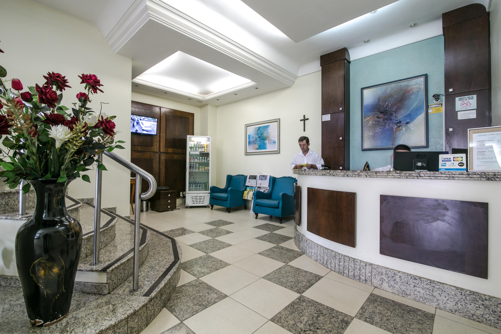 Vista Lobby Grand Prix Hotel