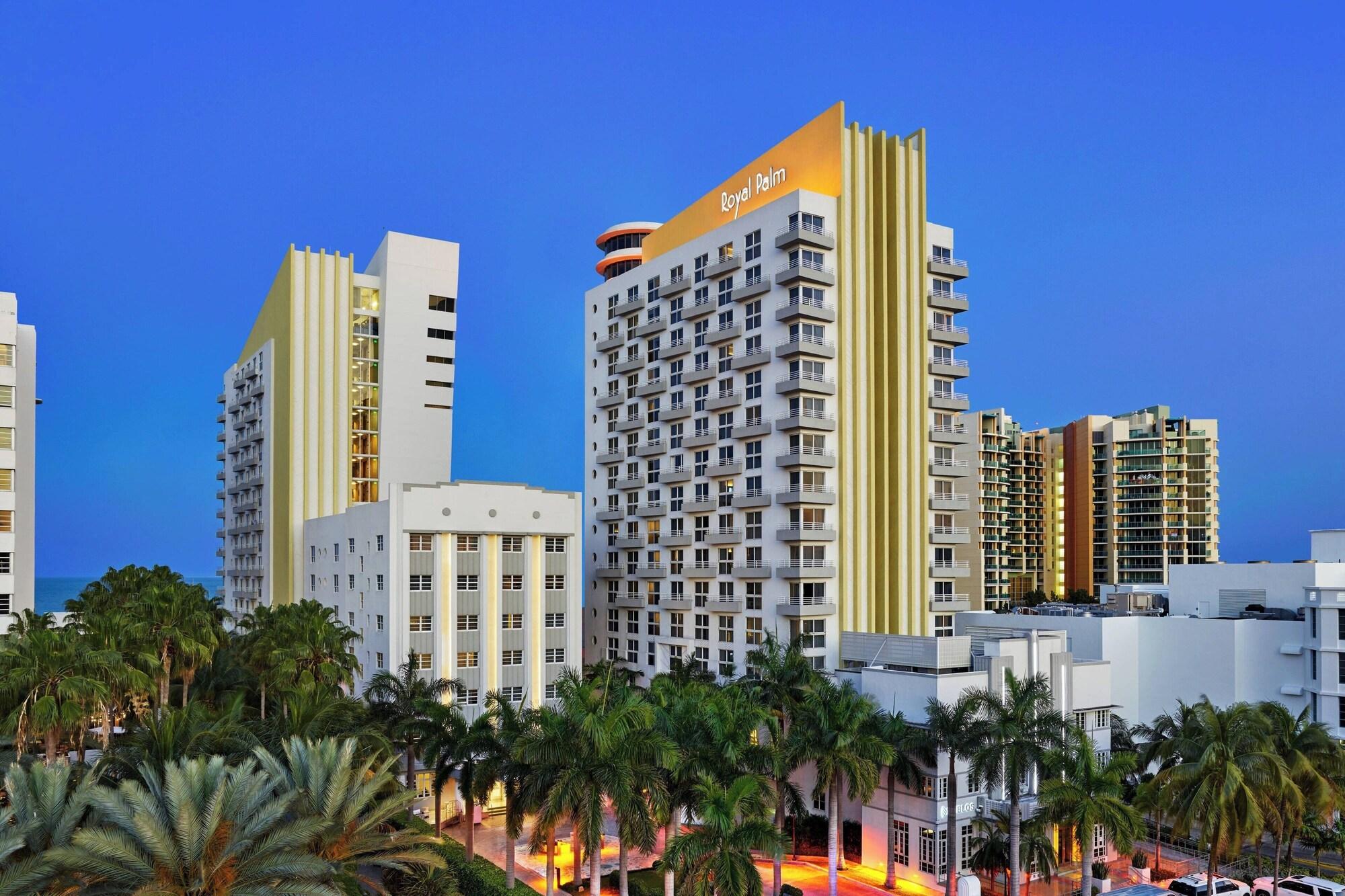 Vista Exterior Royal Palm South Beach Miami, a Tribute Portfolio Resort