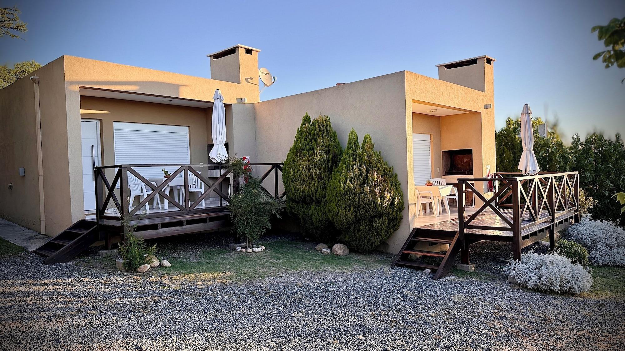 Varios Arroyo Suite House