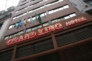 Alojamiento - Grand King Hotel