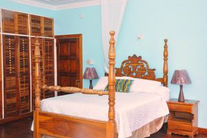 Alquiler Vacacional - Spacious 5 Bedroom Villa, Centrally Located, Near Beach.