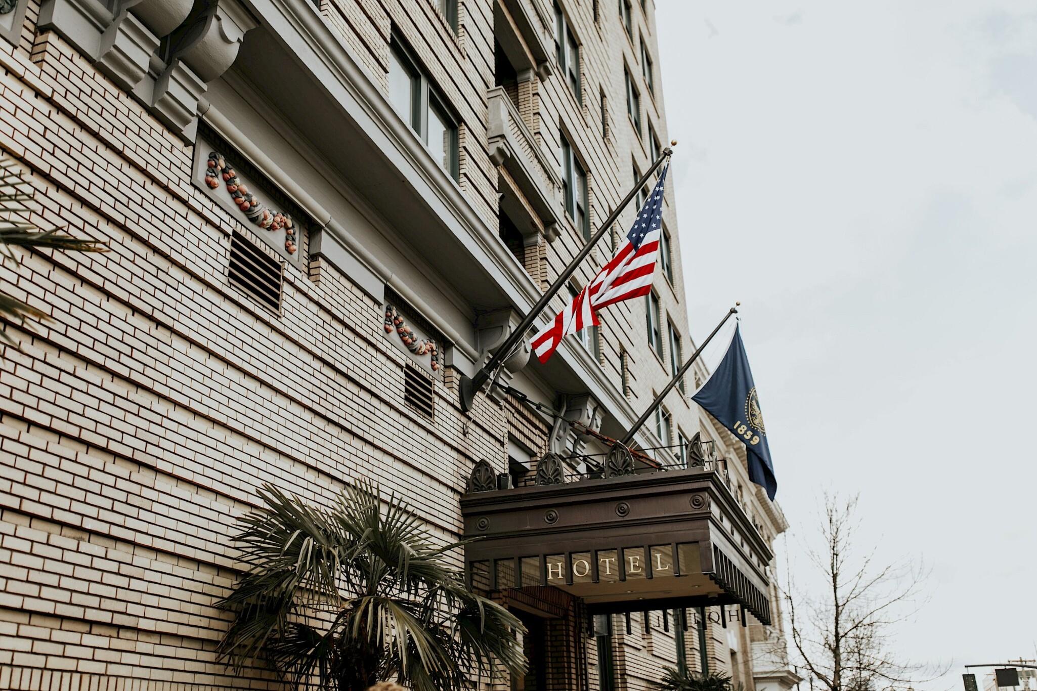 Vista Exterior Hotel deLuxe