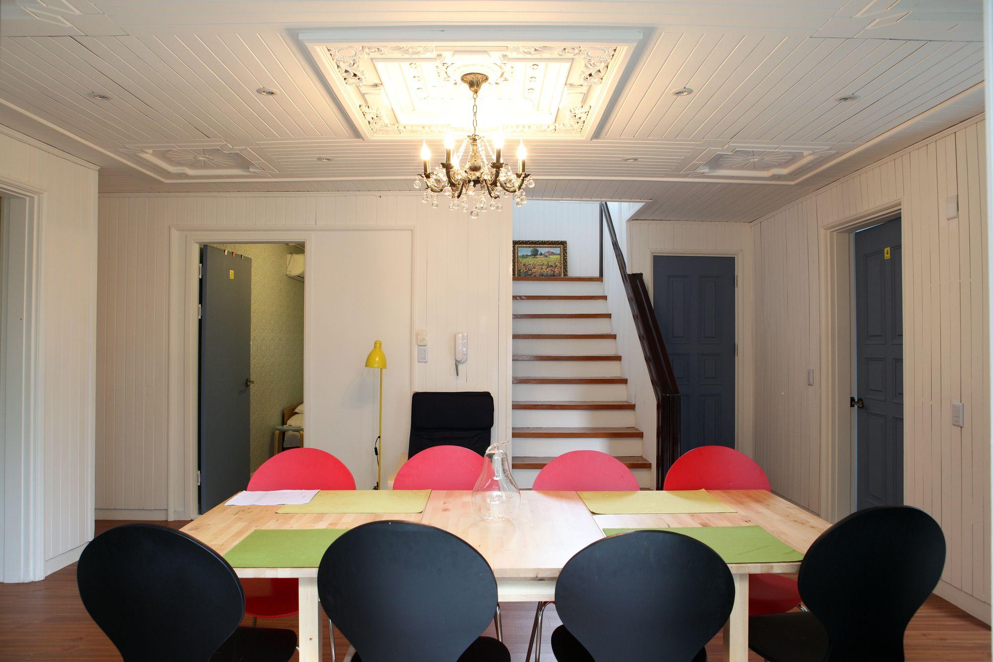Sala de Reuniones 24 Guesthouse Gangnam Center