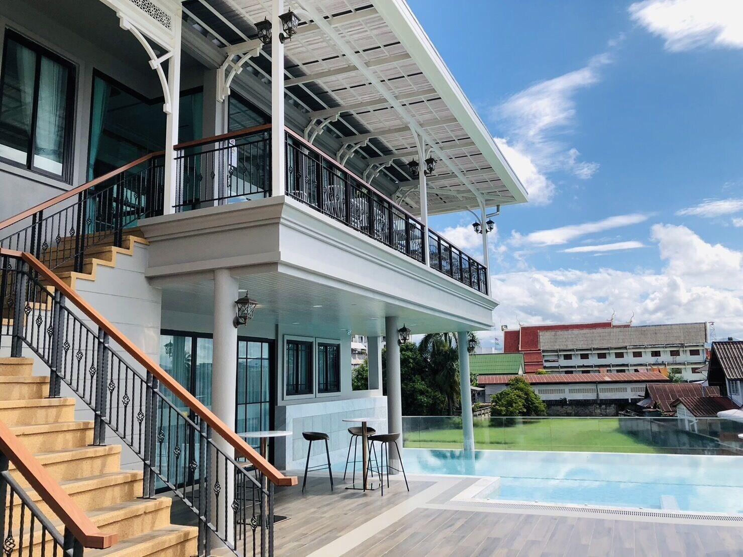 Vista Exterior Huern Kan Thong Hotel