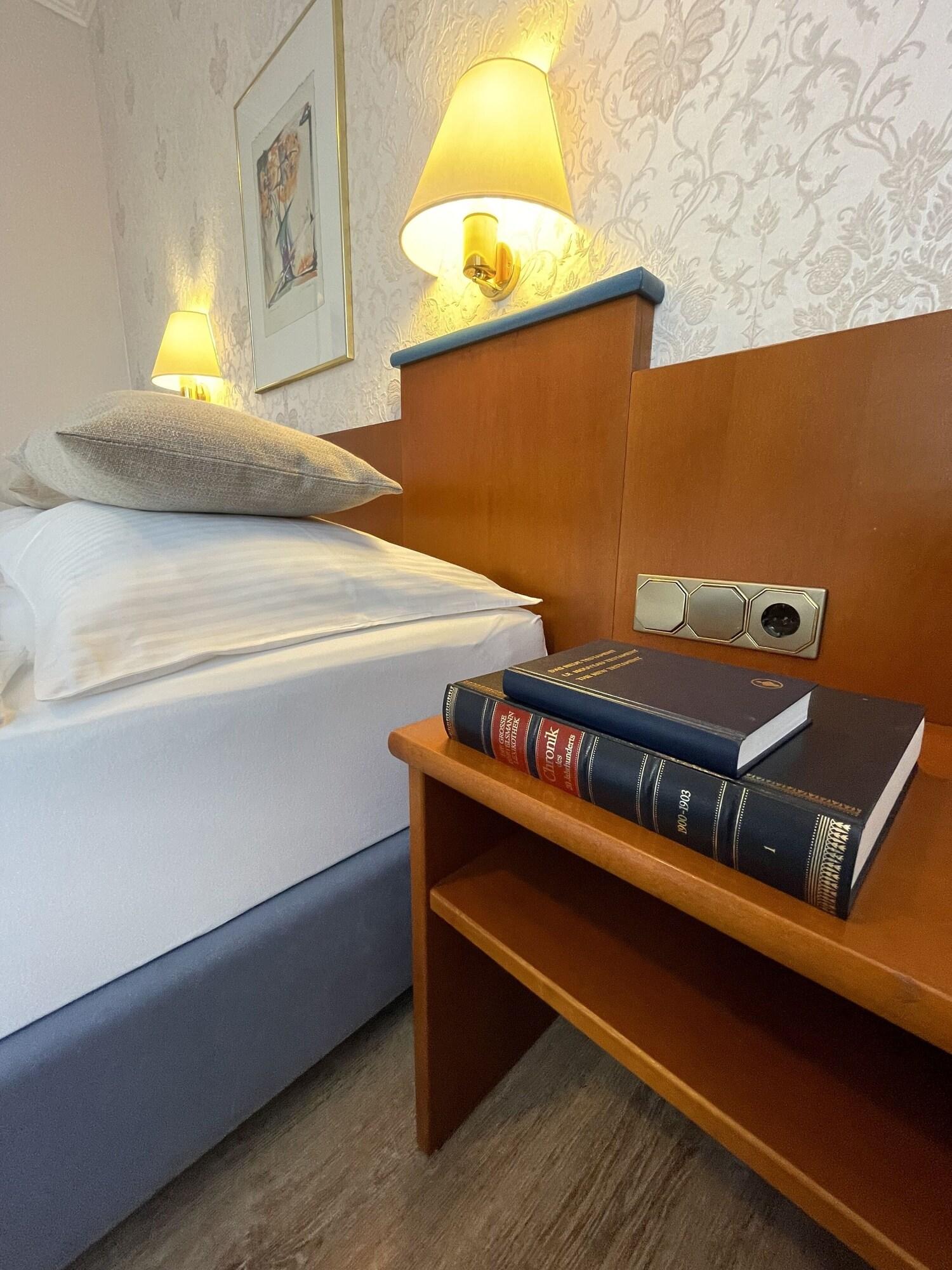 Habitación Hotel Kolossos Düsseldorf - Neuss