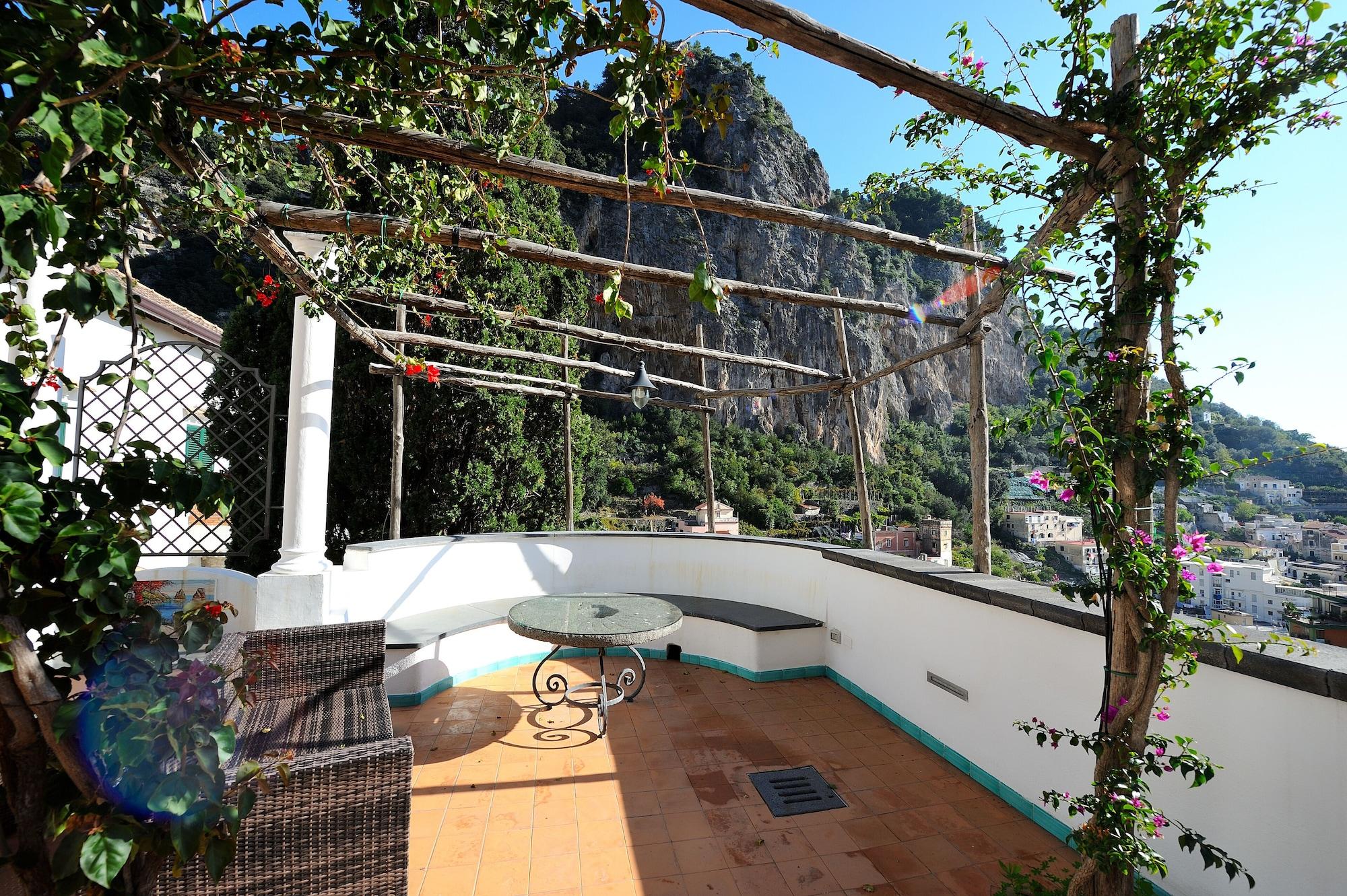 Vista Exterior Hotel Villa Annalara charme and relax