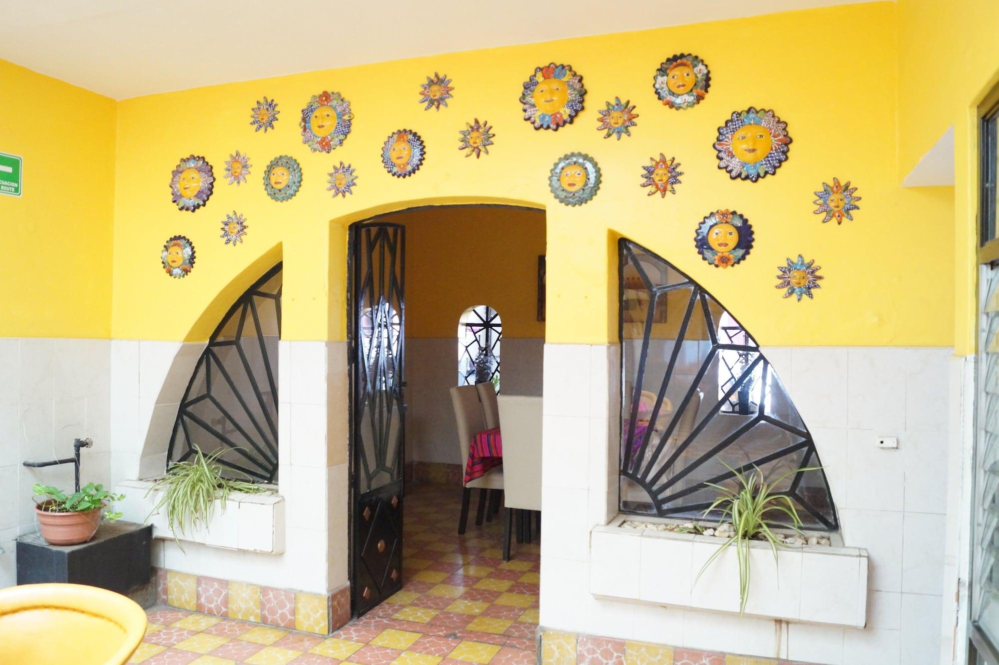 Comodidades del Alojamiento Casa de los Soles B&B Hostel