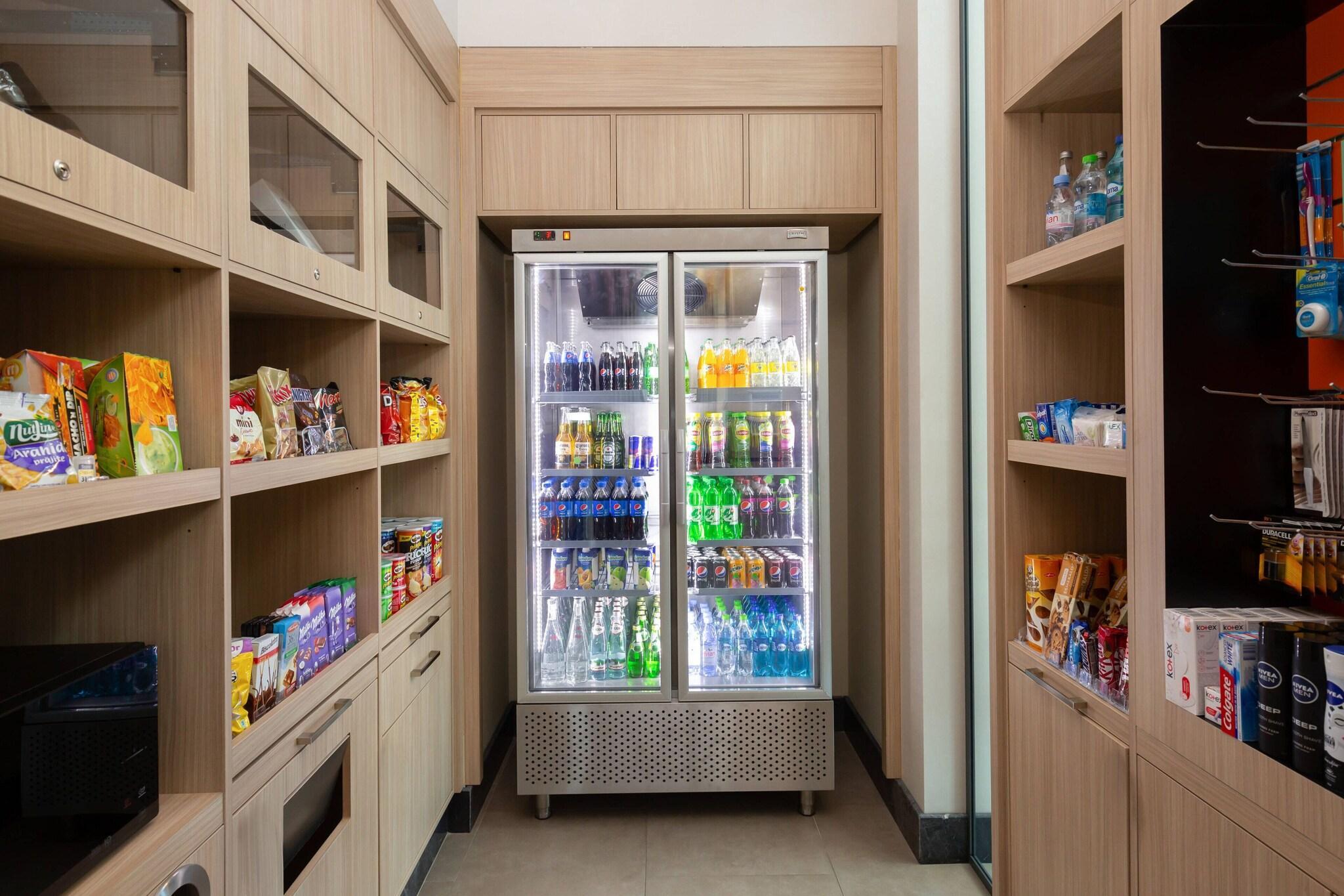 Vista Exterior Courtyard by Marriott Chisinau