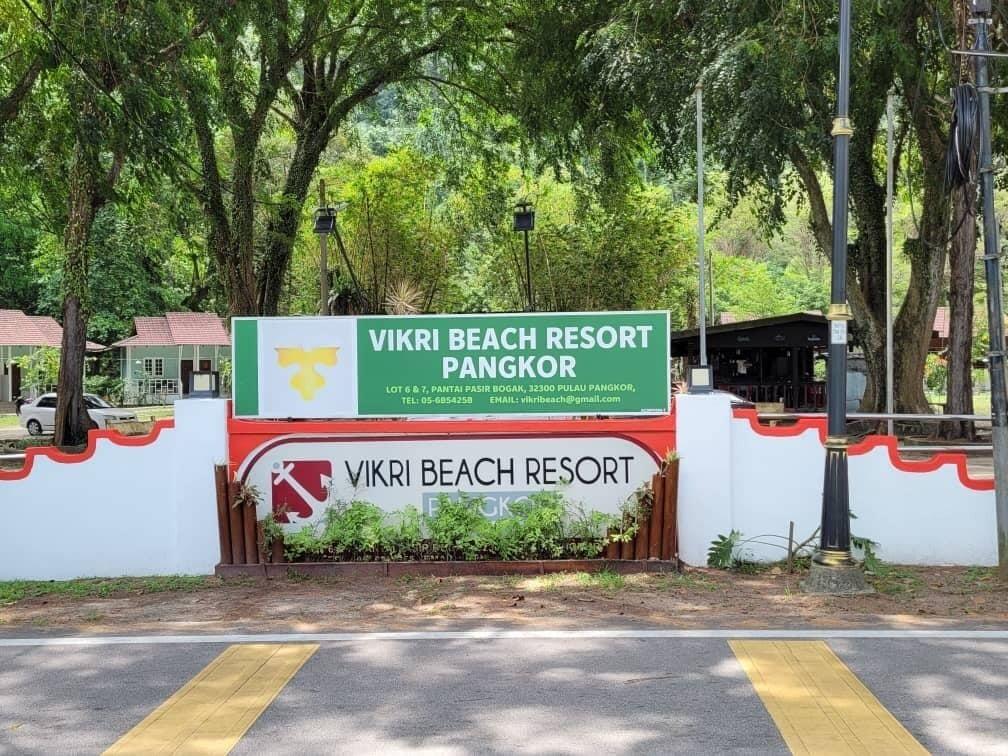 Varios Vikri Beach Resort