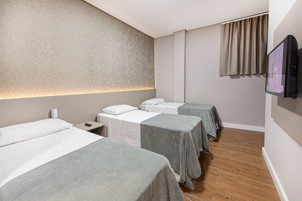 Habitación Flórida Mall & Suites