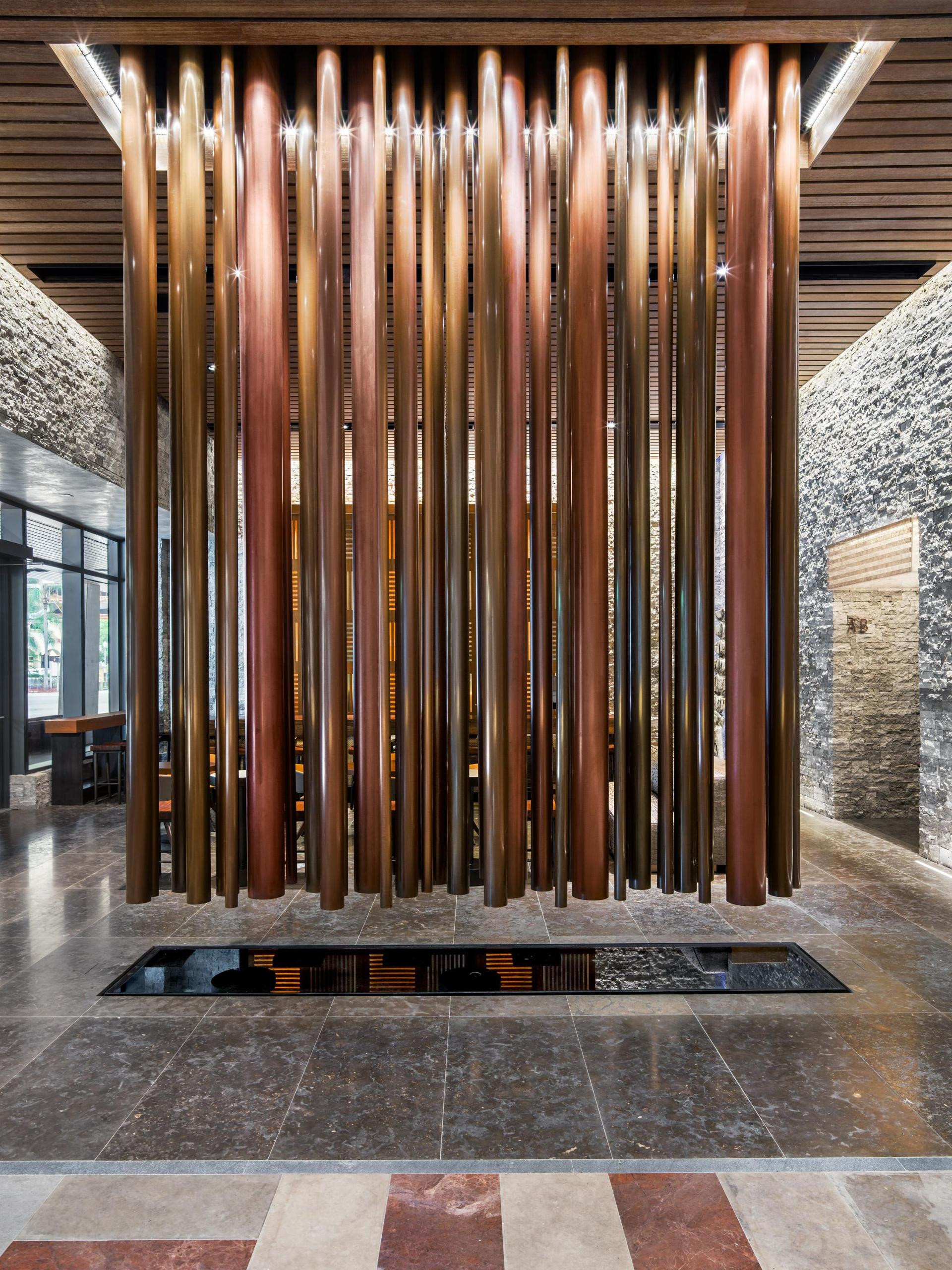 Vista Lobby EAST Miami