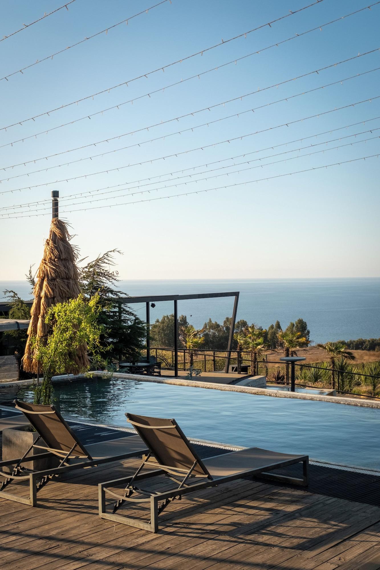 Vista Piscina Taka Matanzas