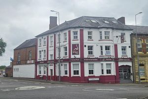 Alojamiento - Swan Hotel