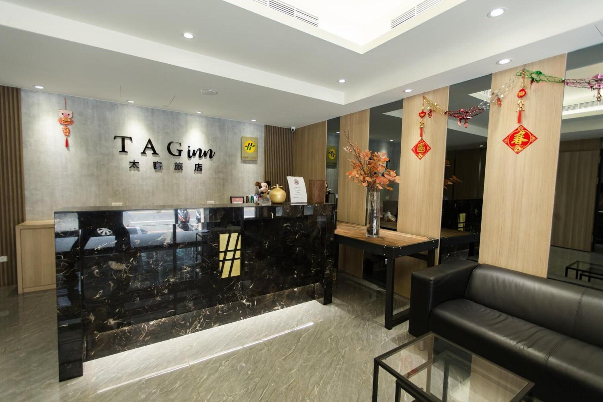 Vista Lobby Tag inn