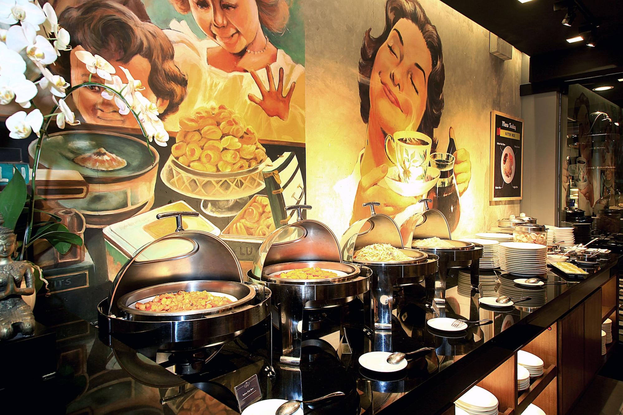 Restaurant Ivory Hotel Bandung