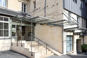 Alojamiento - Hotel Le Dauphin