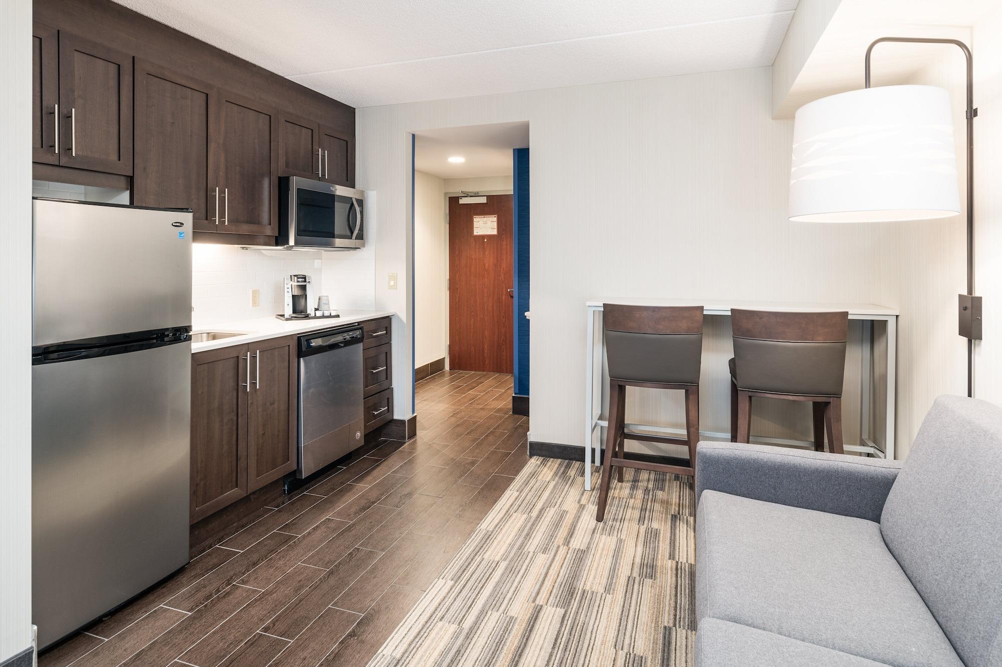 Habitación Holiday Inn Express & Suites Milton by IHG