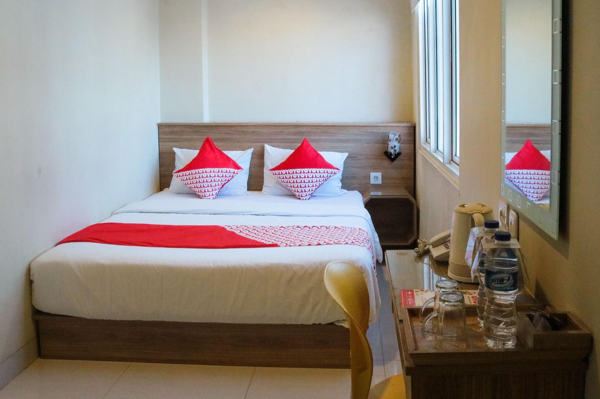 Varios OYO 984 Maleo Guest House