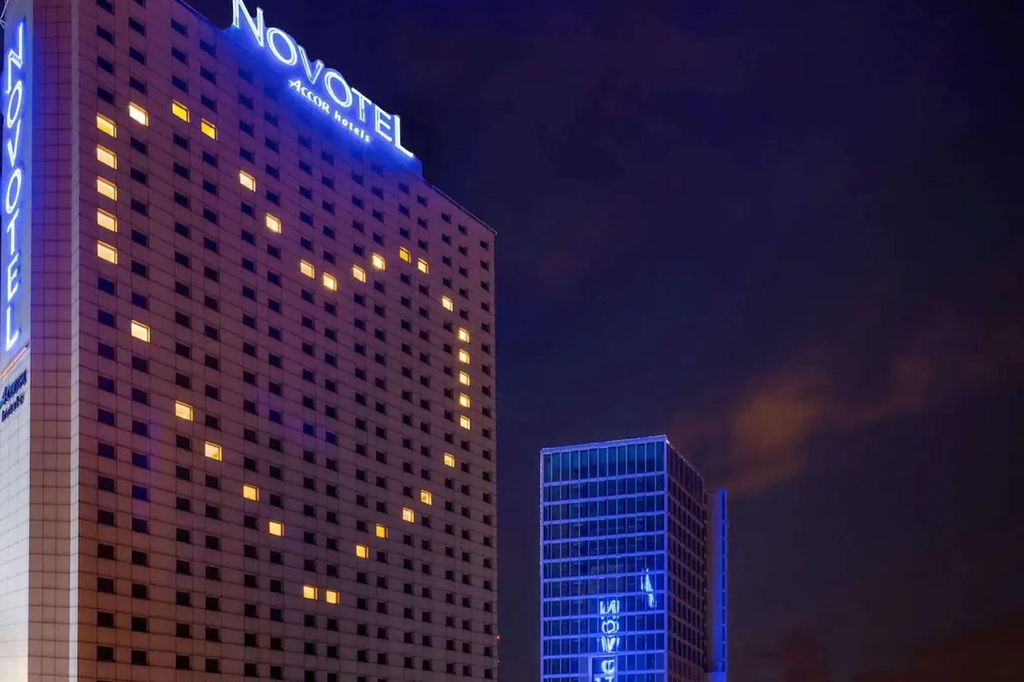 Vista Exterior Novotel Warszawa Centrum