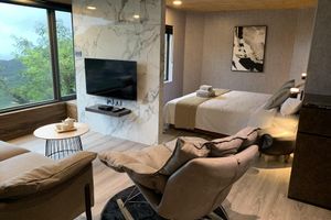 Alojamiento - Something Easy Inn