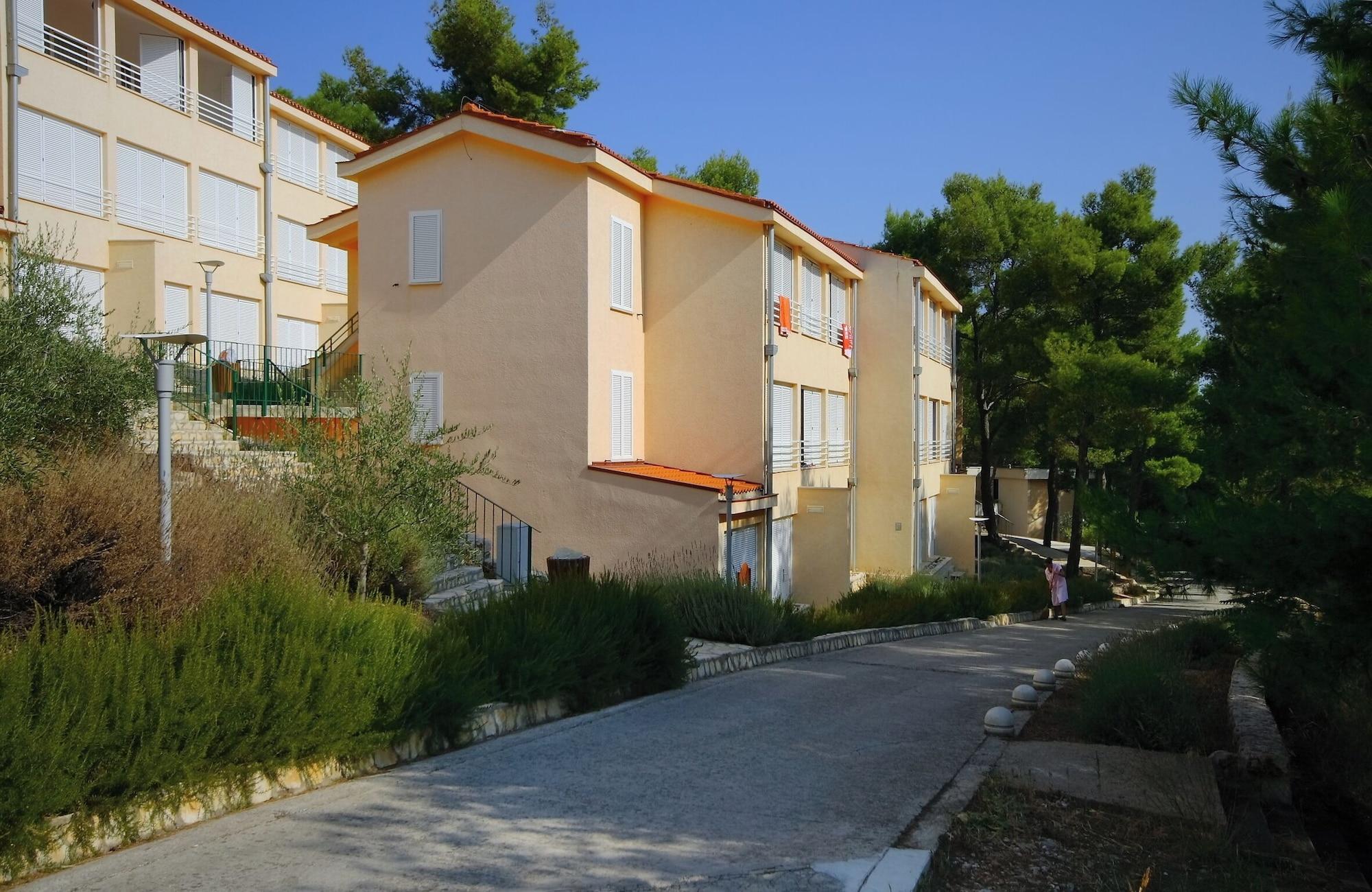 Vista Exterior Fontana Bayside Park