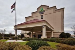 Alojamiento - Holiday Inn Express Hotel & Suites Wilmington-University Ctr by IHG