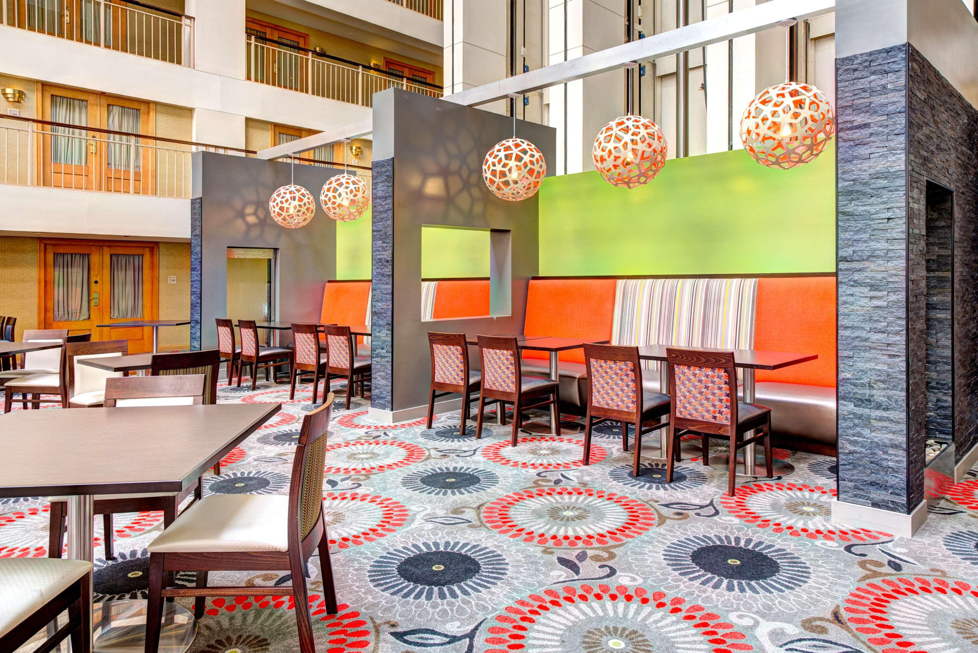 Restaurant Embassy Suites by Hilton Chicago O'Hare Rosemont
