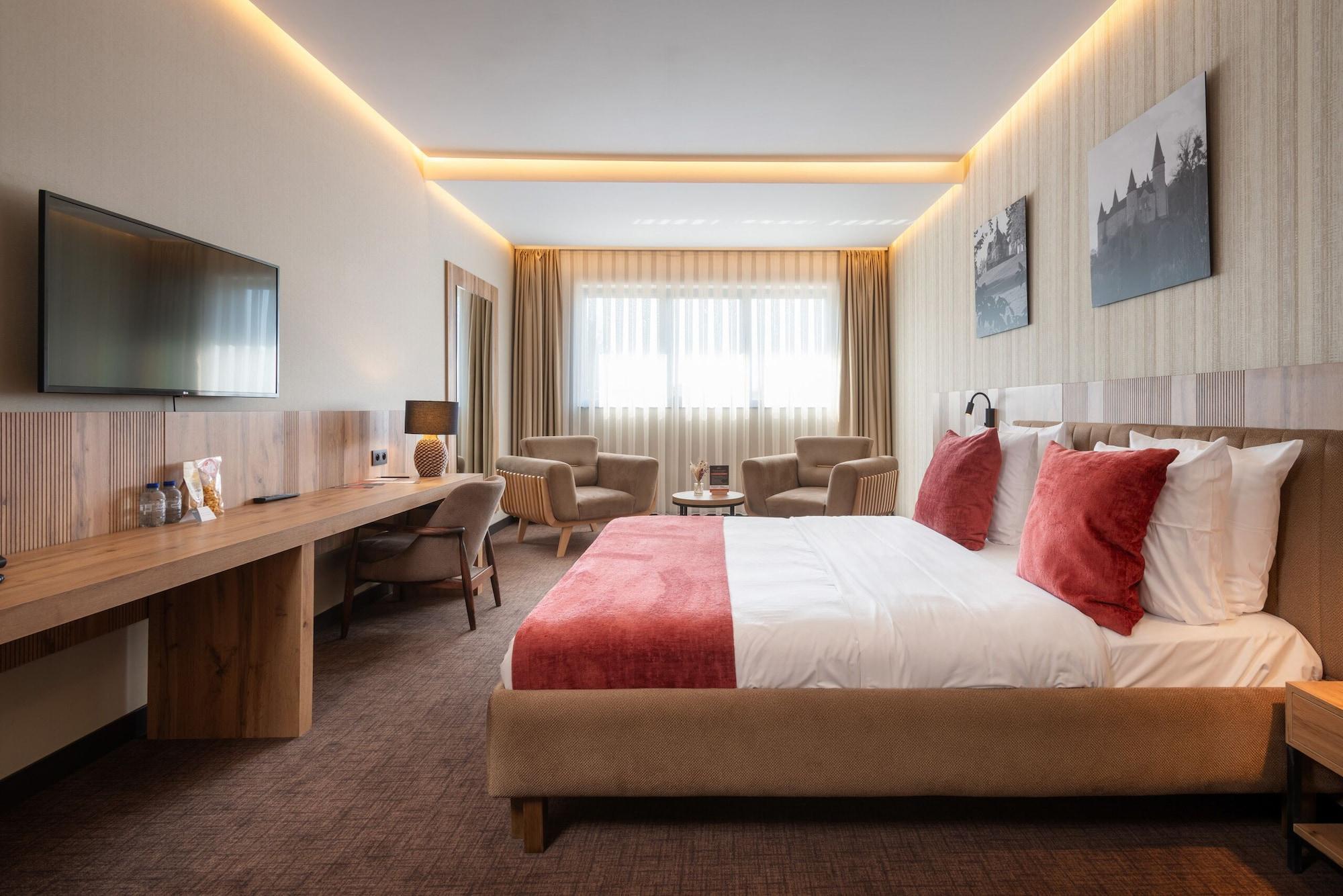 Varios Hotel Le 830