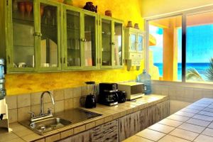 Alquiler Vacacional - Beachfront Condo, Direct Ocean View, Half Moon Bay - Akumal