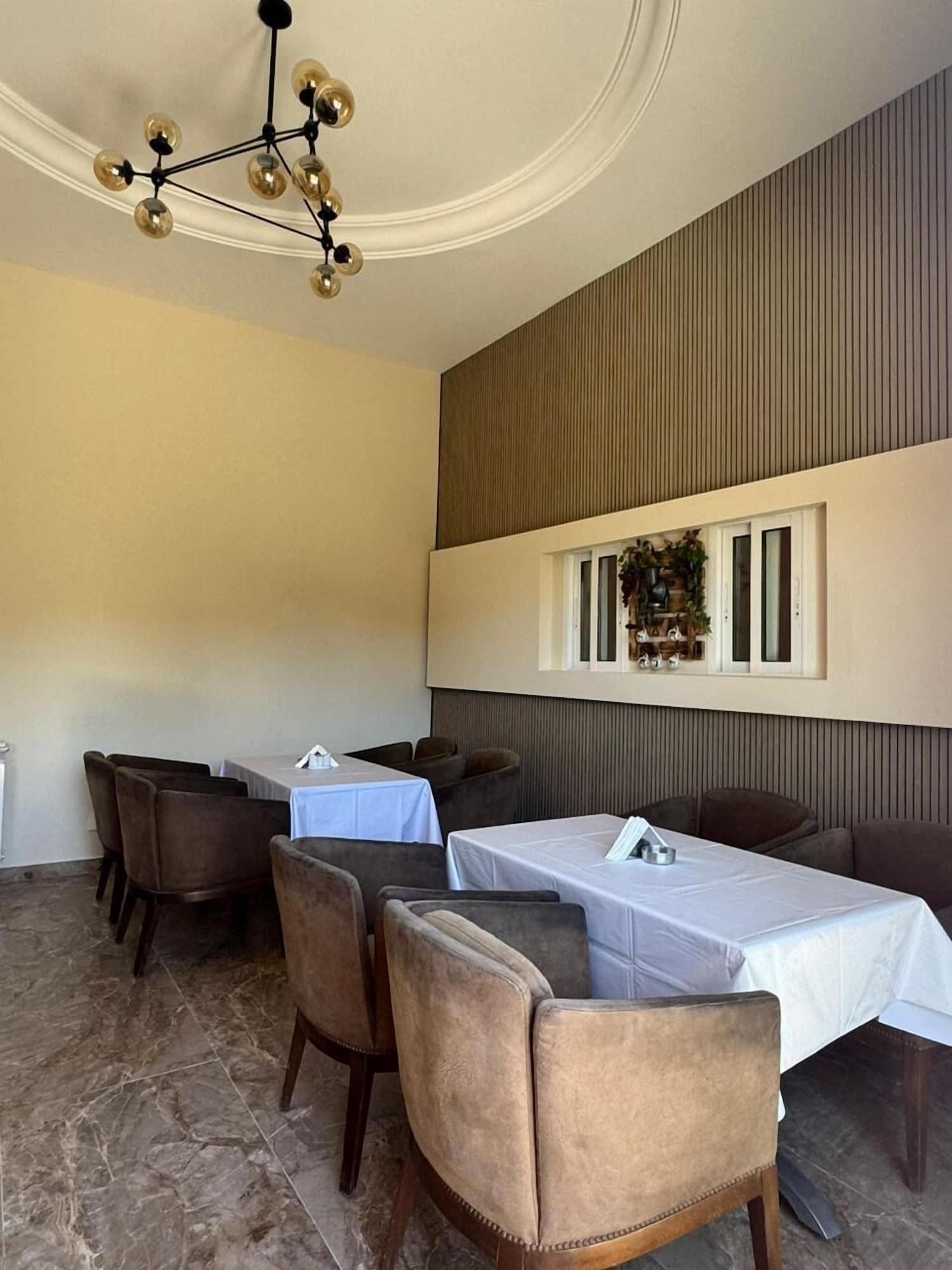 Restaurant Terminal K Hotel Bhamdoun