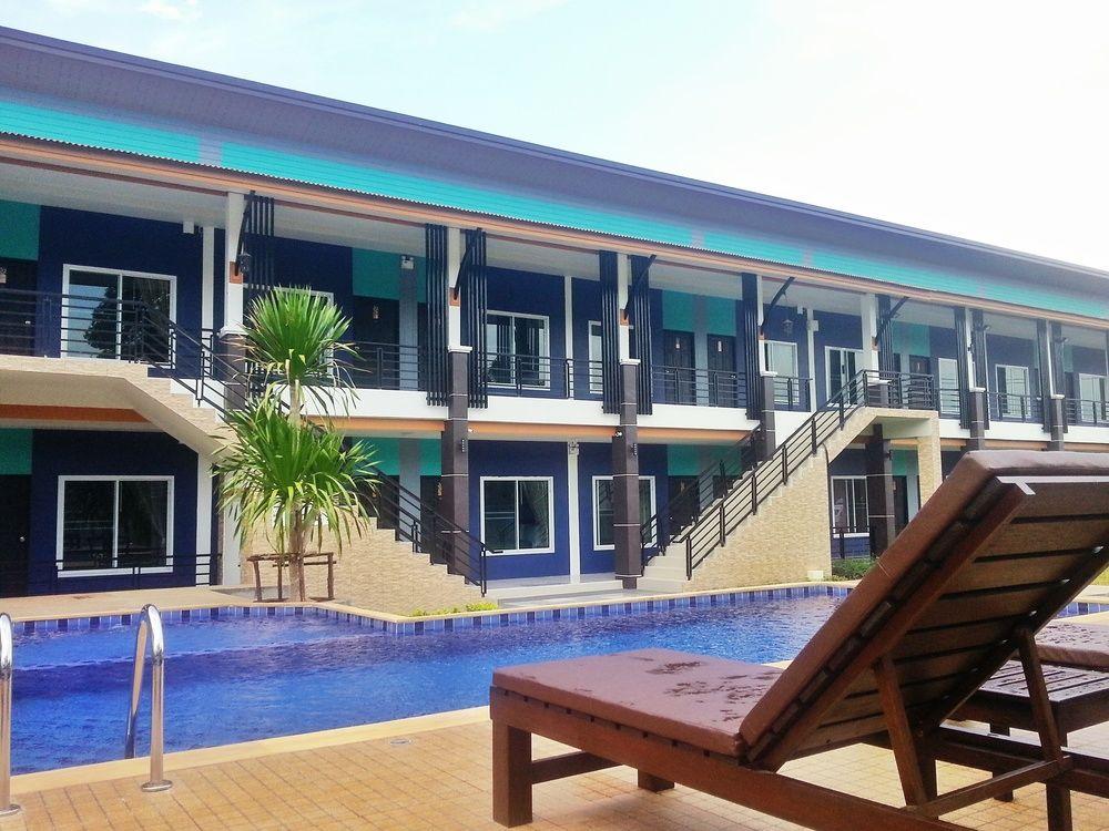 Vista Piscina Seashell Resort Krabi