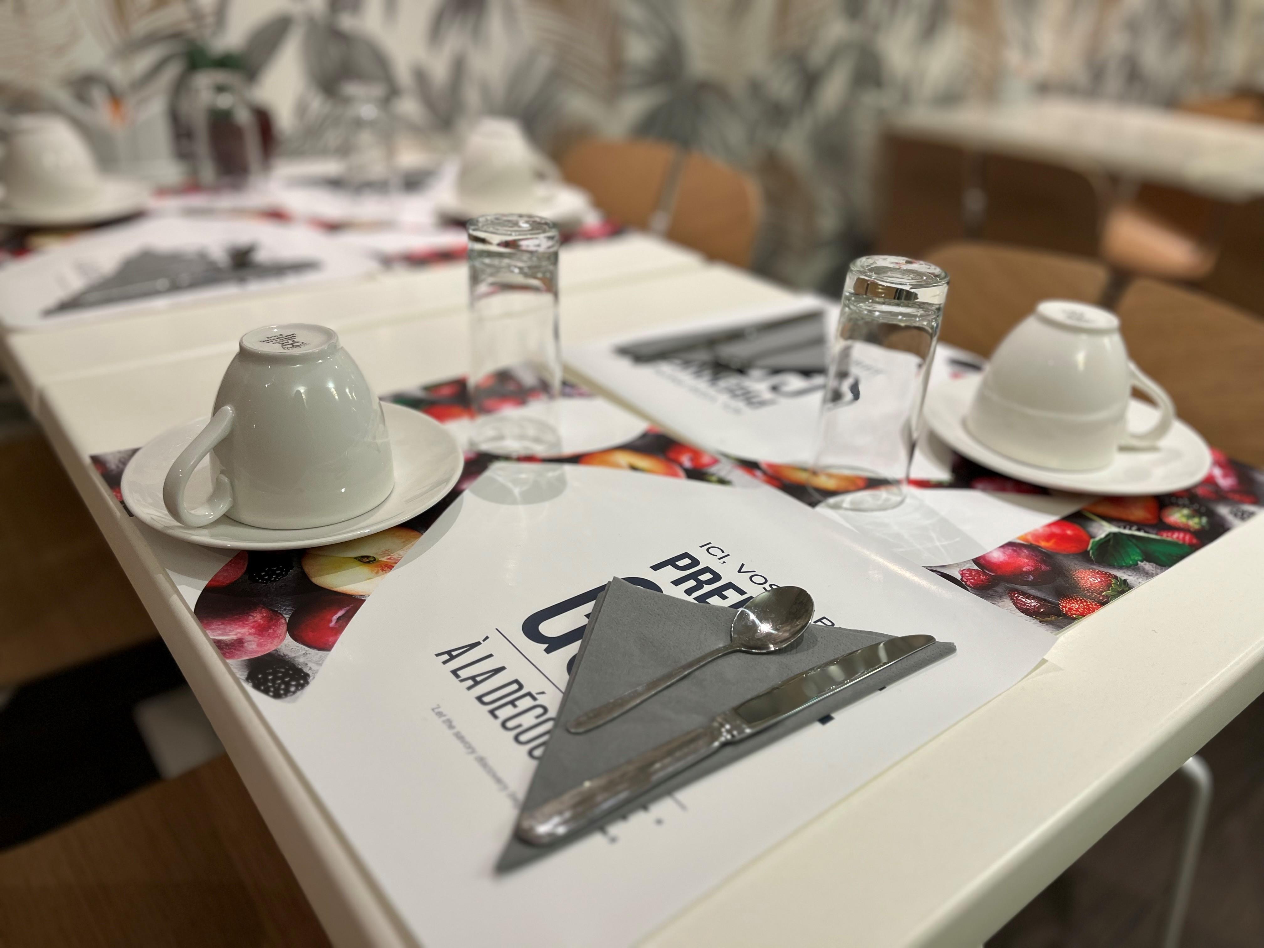 Restaurant Kyriad Paris 18 - Porte de Clignancourt - Montmartre