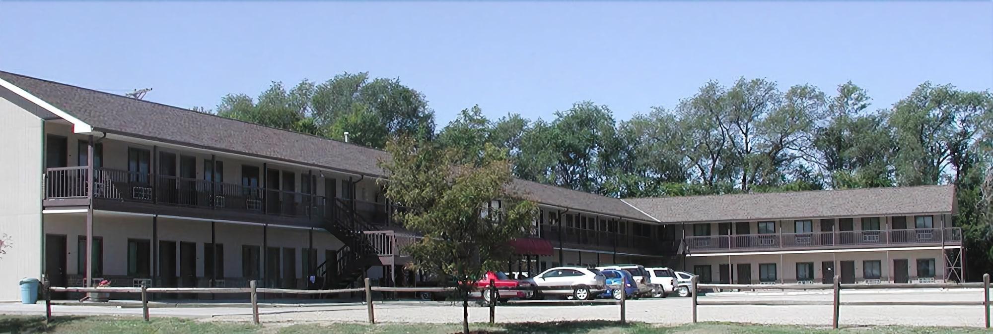 Varios Cottonwood Inn