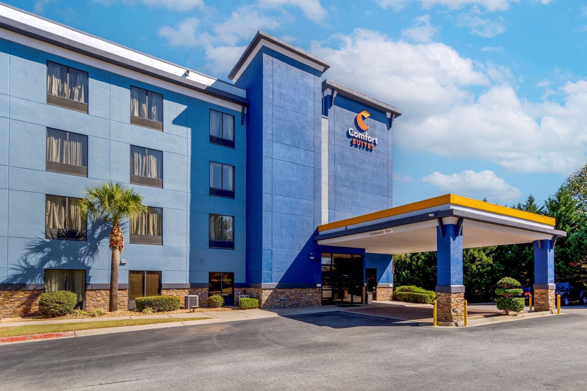 Vista Exterior Comfort Suites Stockbridge Atlanta South