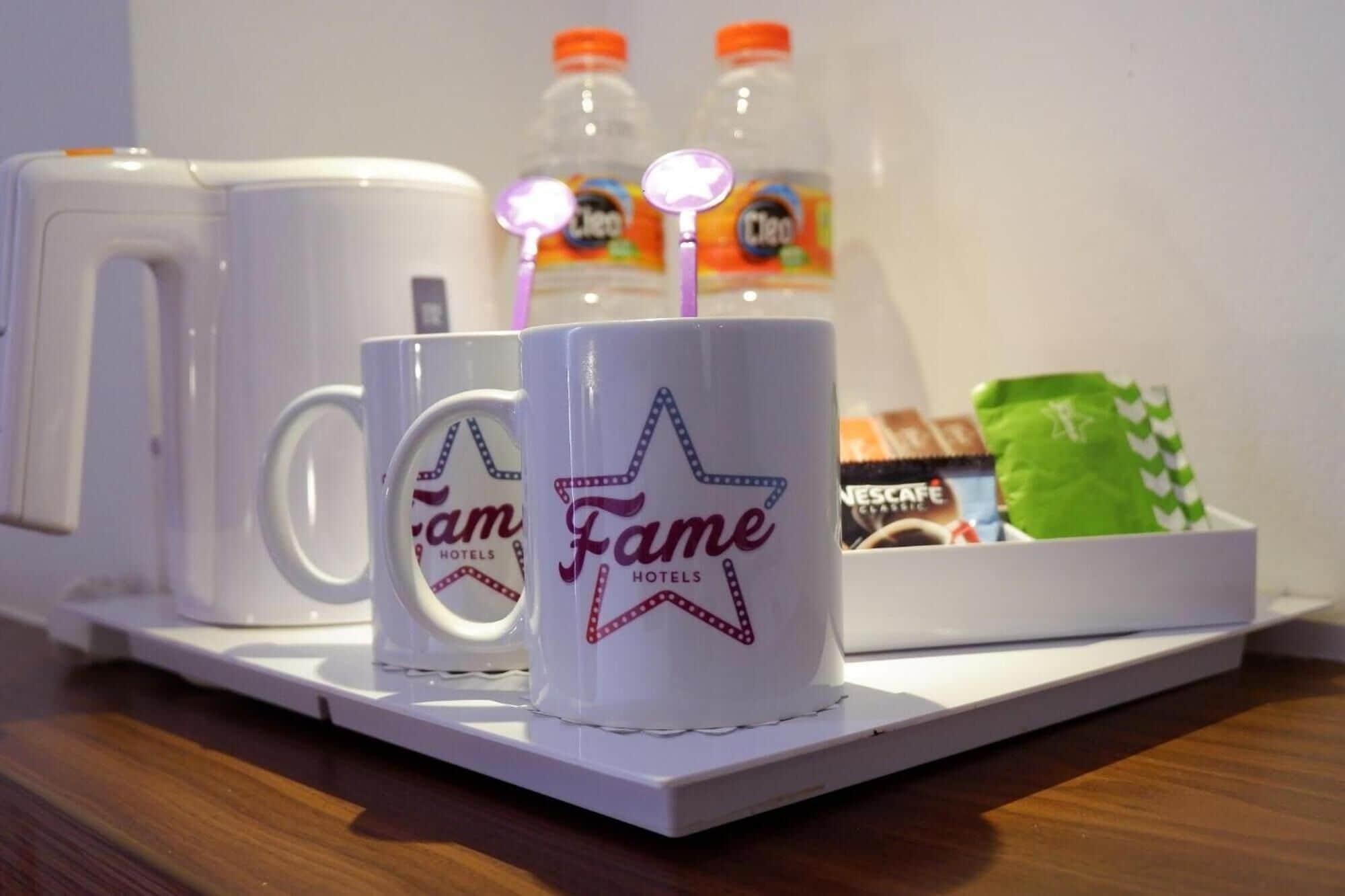 Set de Habitación Fame Hotel Gading Serpong