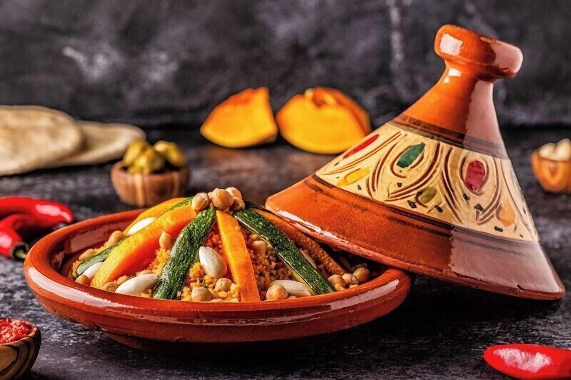 Restaurant 66 Av. Imam El Ghazali