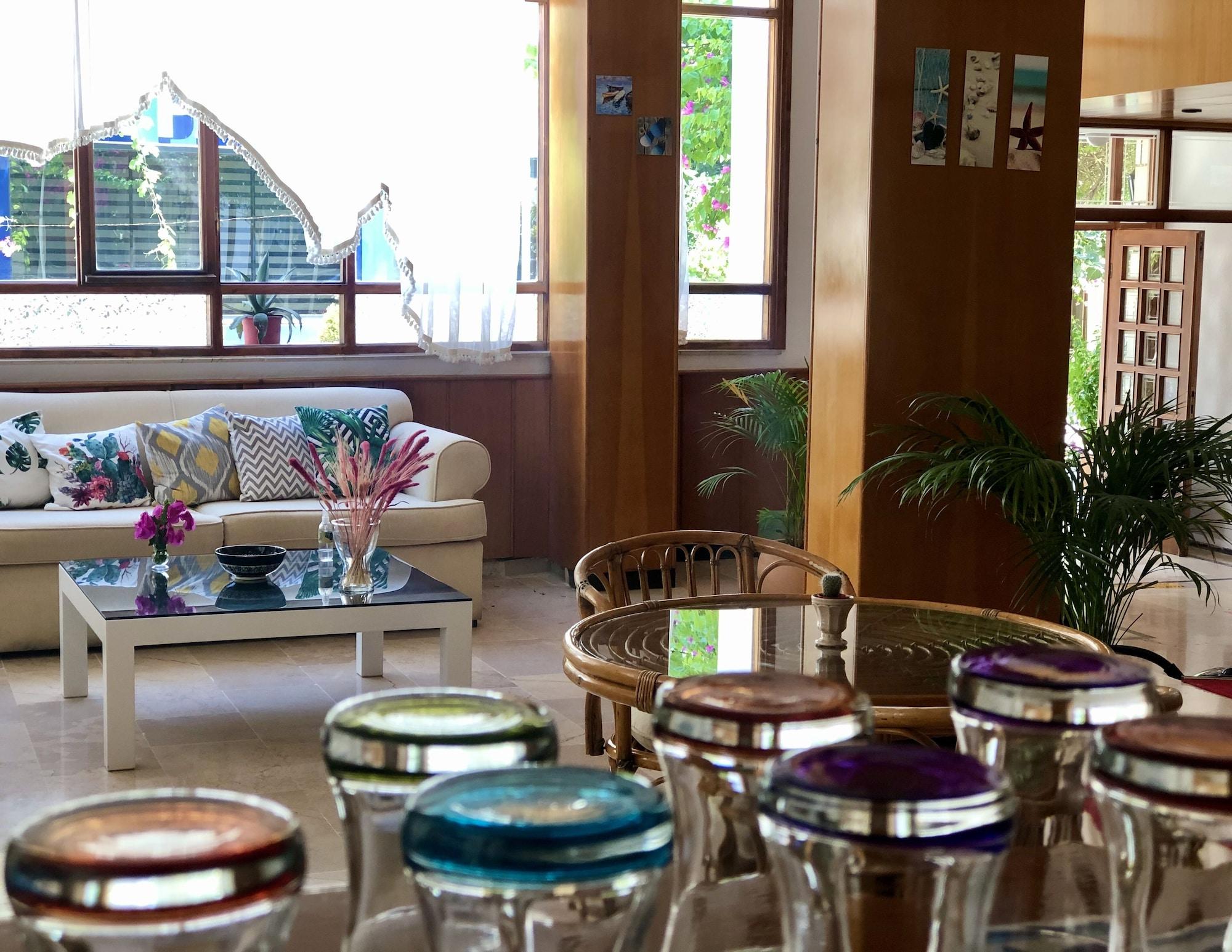 Bar/Salón Kekova Hotel